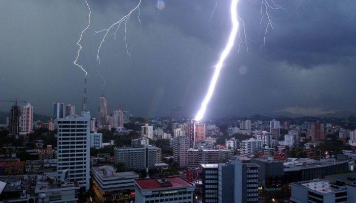 Pronóstico de clima 31 de julio; "Flossie" dejará lluvias en Jalisco