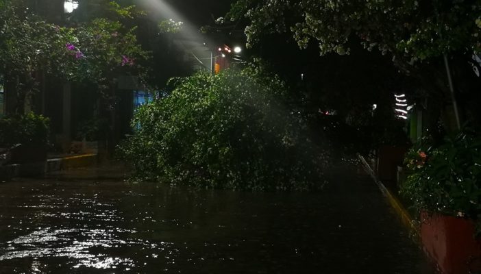 Segunda lluvia intensa del año provoca caos en el centro