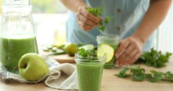 Descubre todos los beneficios que puedes obtener del jugo verde