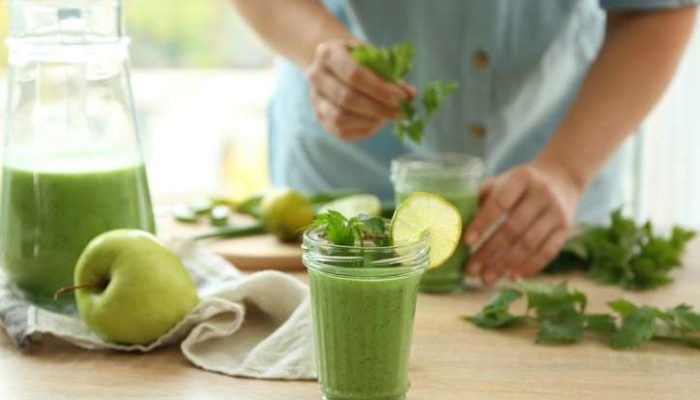 Descubre todos los beneficios que puedes obtener del jugo verde