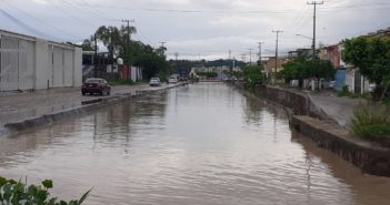 Temen en Parque Las Palmas por crecida del canal y presencia de cocodrilos