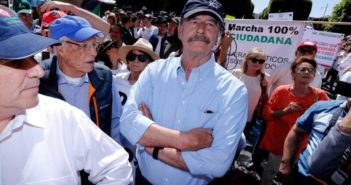 Corren a Fox de marcha anti AMLO, no querían que se 'politizara'