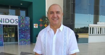 Director del fideicomiso pasó de ganar 100 mil a 184 mil en 2 años