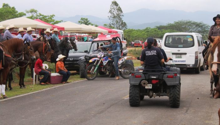 Listo todo para las paseadas de El Colorado