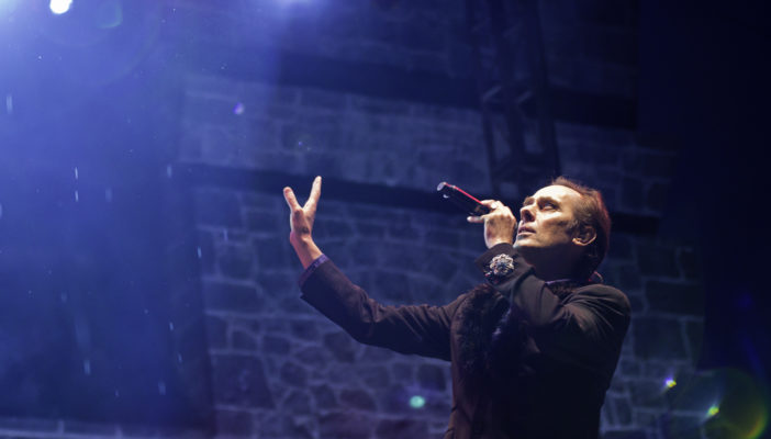 Vocalista Peter Murphy sufre un ataque al corazón