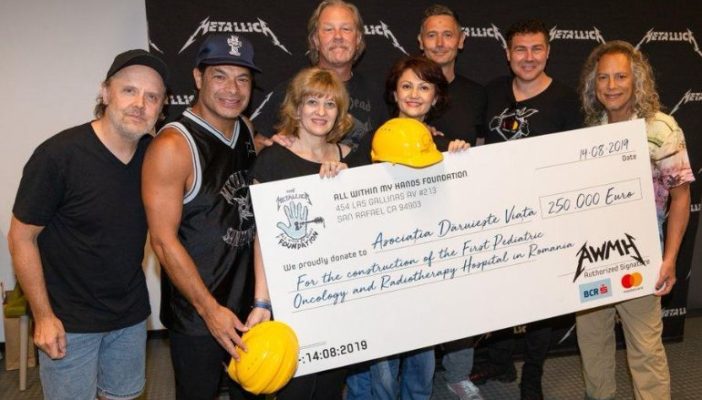 Metallica dona 250 mil euros para un hospital rumano