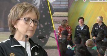 Funcionaria felicita a atleta sin brazos por "brazadas" en natación