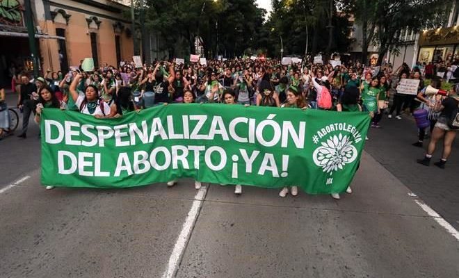 Debate sobre despenalización del aborto en Jalisco está lejano