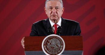 Quisieron involucrar a AMLO con 26 empresas ante el SAT