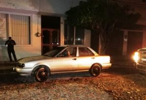 Derrapa en motocicleta robado, es detenido, pero no lo denuncian