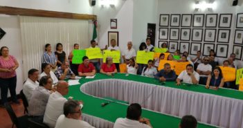 Comerciantes echan para atrás acuerdos que el cabildo votó a escondidas