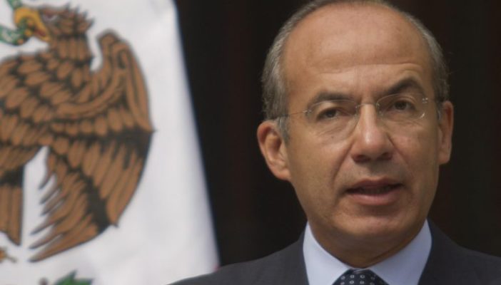 Me apena tener un Presidente que se dedica a poner apodos: Calderón