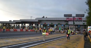 López Obrador justifica aumento de cuotas en autopistas