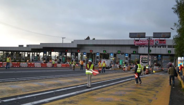López Obrador justifica aumento de cuotas en autopistas