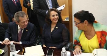 Sigue Muñoz Ledo como presidente en San Lázaro