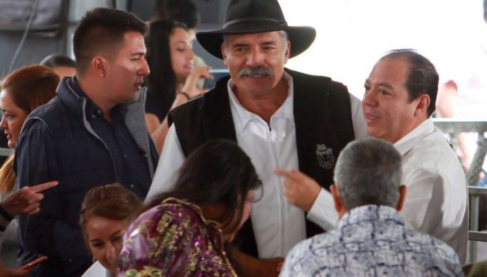 Tras polémicas declaraciones, Mireles toma curso contra discriminación