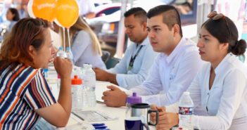 Más de 500 empleos se ofertaron en feria del empleo en Bahía