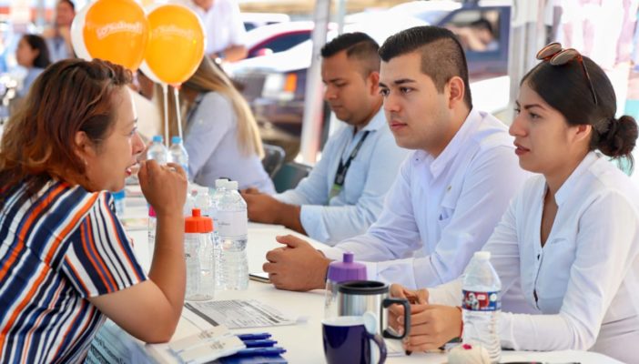 Más de 500 empleos se ofertaron en feria del empleo en Bahía
