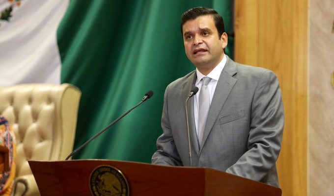 Gobernador de Nayarit entrega al congreso segundo informe de gobierno
