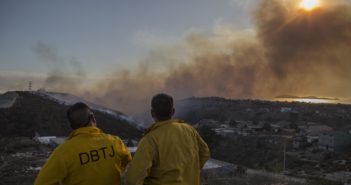 3 muertos y 4 heridos por incendios en Baja California