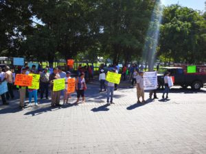 Chatarreros toman posesión del estado; gobernador los amenaza 3 Chatarreros toman posesión del estado; gobernador los amenaza