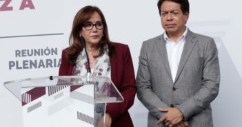Morena se declara en "estado de alerta" y pide unidad a militancia