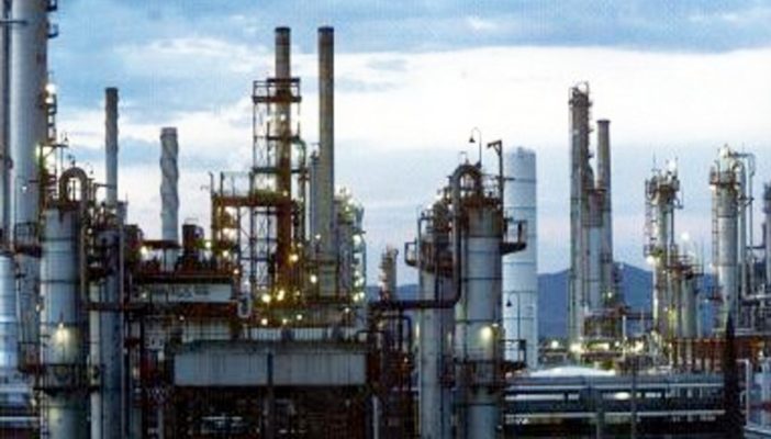 Pemex pierde 87.8 MMDP y reporta caída en producción de crudo
