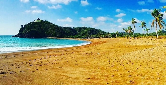 Jalisco inicia liberación de playas privadas con Careyitos