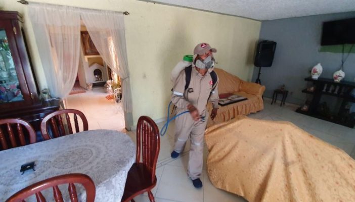 Sí estaba caducado insecticida que usaron contra el dengue en Jalisco