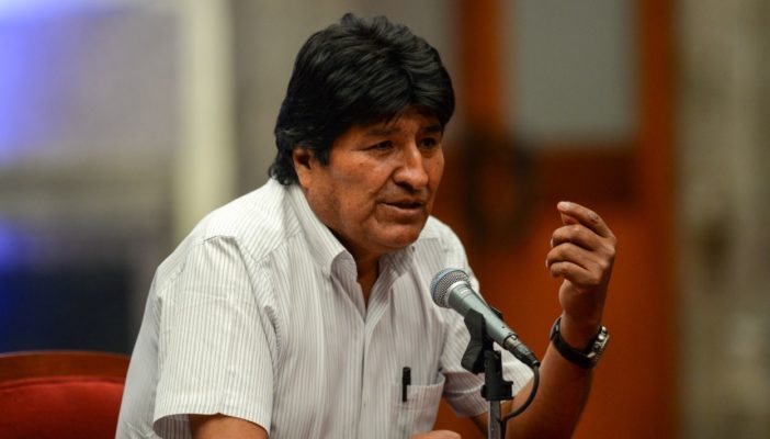 Evo Morales ofrece volver a Bolivia para pacificar al país
