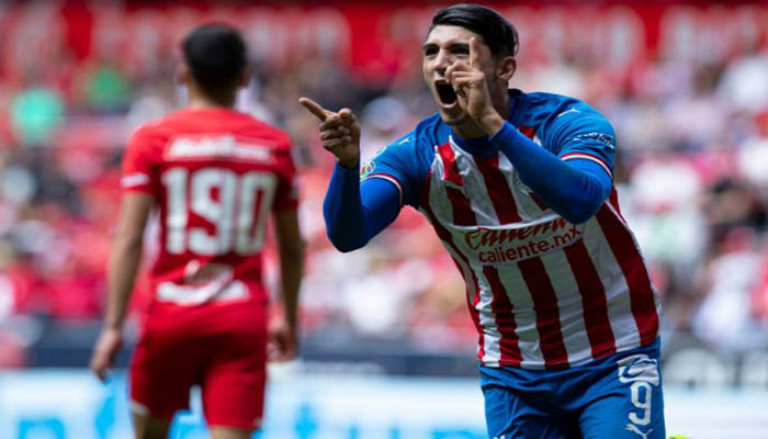 Chivas saca puntos de oro en el Nemesio Diez