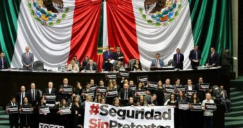 Critican diputados a AMLO por revelar nombres de altos mandos militares