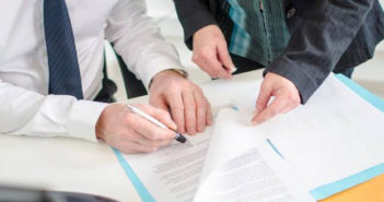 La falsificación de documentos oficiales va en aumento