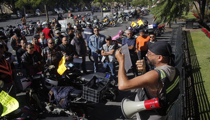 Sigue aumento a refrendo de motociclistas con descuento condicionado