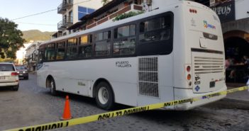 Unibus se lleva otra vida y ciudadanos se manifiestan en su contra