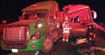 Un muerto y 26 lesionados, por accidente carretero en Jalisco