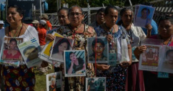 Mujeres migrantes encuentran a sus hijos tras ser desaparecidos