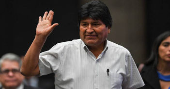 Evo Morales llega a Buenos Aires como refugiado político