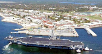 Tiroteo en base naval de Florida deja dos muertos