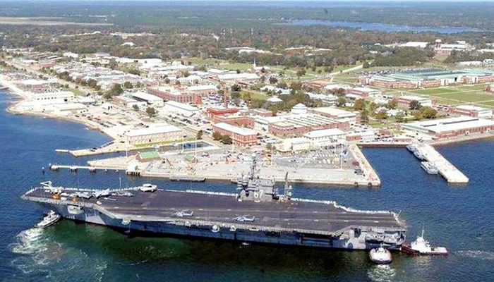 Tiroteo en base naval de Florida deja dos muertos