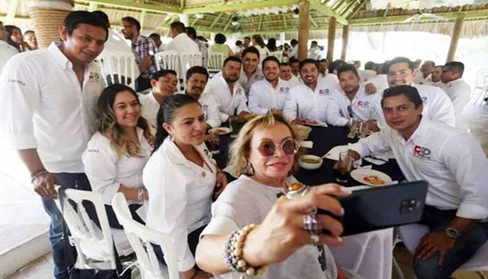 Partido de Elba Esther recibiría 41.5 millones de pesos