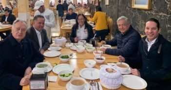 López Obrador da espaldarazo a Bartlett; "yo lo apoyo", dice