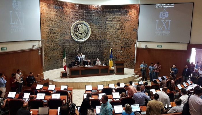 Diputados se irán de vacaciones, sin merecerlas