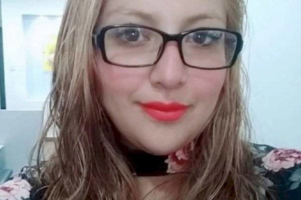 Confirma Karen Espíndola que estuvo en un bar; ofrece disculpas