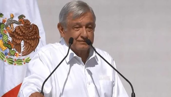 Reciben con reclamos a Andrés Manuel en Morelos