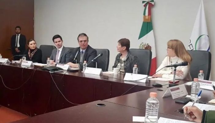 Pondrán en cuarentena a mexicanos que regresen desde China