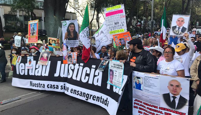 Simpatizantes de AMLO agreden en la 'Caravana por la paz'