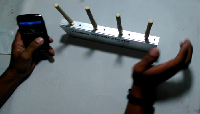 Prohíben en México los aparatos que bloquean las señales celulares