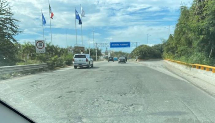 El puente Ameca, también abandonado por la SCT