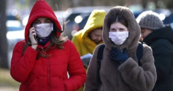 OMS sube alerta de riesgo de propagación del coronavirus a 'muy elevada'